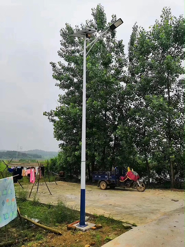 太阳能路灯_湖北太阳能路灯_bsports太阳能路灯