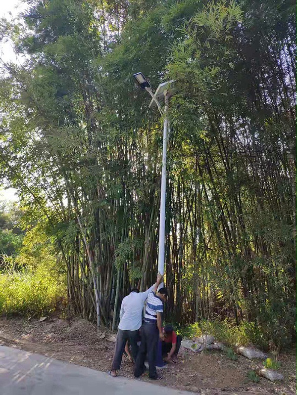太阳能LED路灯 太阳能路灯价格便宜 bsports太阳能路灯厂家
