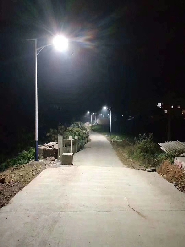 led太阳能路灯_工程太阳能路灯找BSport体育官网_新农村太阳能路灯厂家