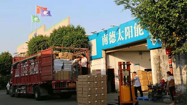 bsports太阳能白天装车_中山太阳能路灯厂家_智慧路灯厂家