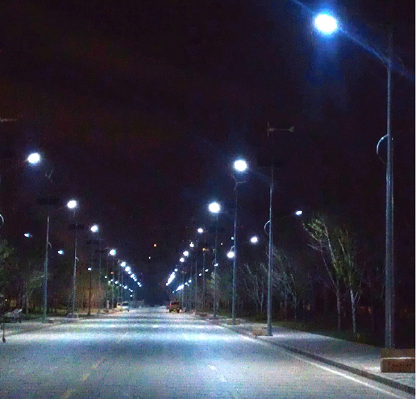 太阳能路灯_太阳能LED路灯_bsports太阳能路灯