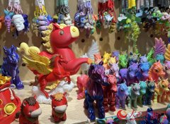 从原材料采购、创意设计、生产加工到跨境销售