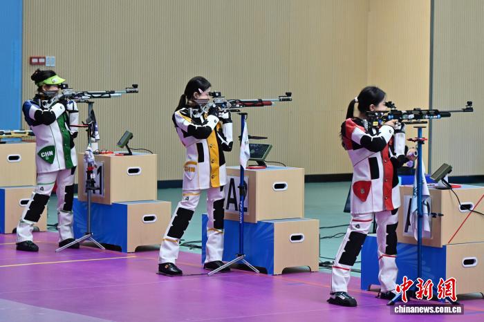 李越宏带领山东队夺得全国运动会男子25米手枪速